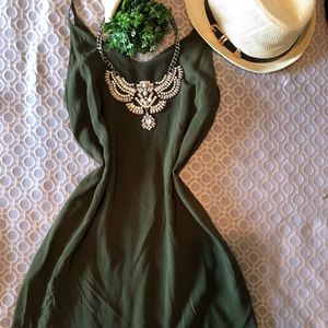 Slip dress 🌿🌼 NEW